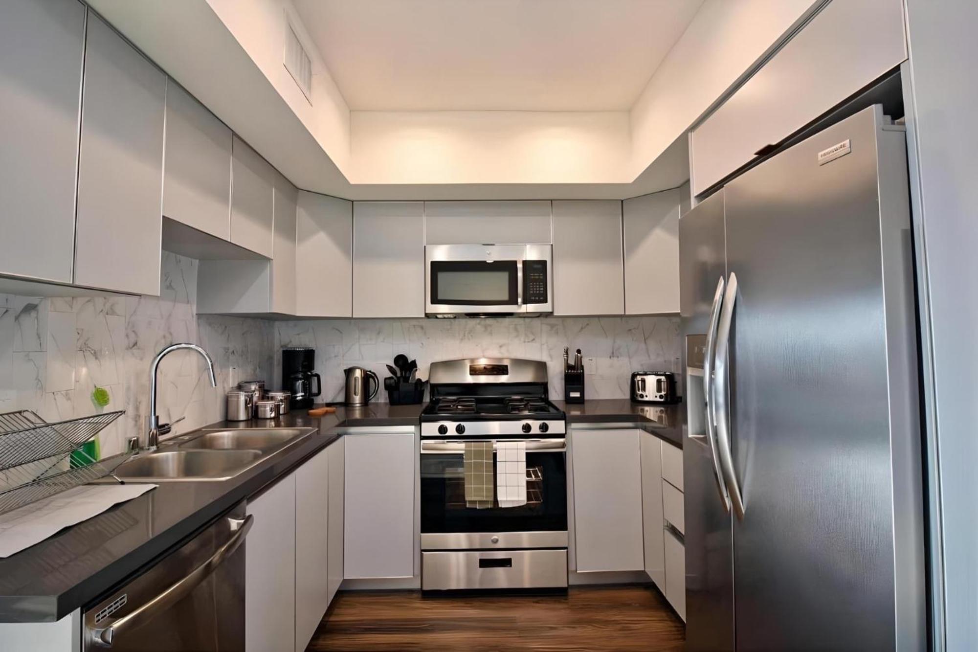 Los Angeles Premium Suites With Free Parking Ngoại thất bức ảnh