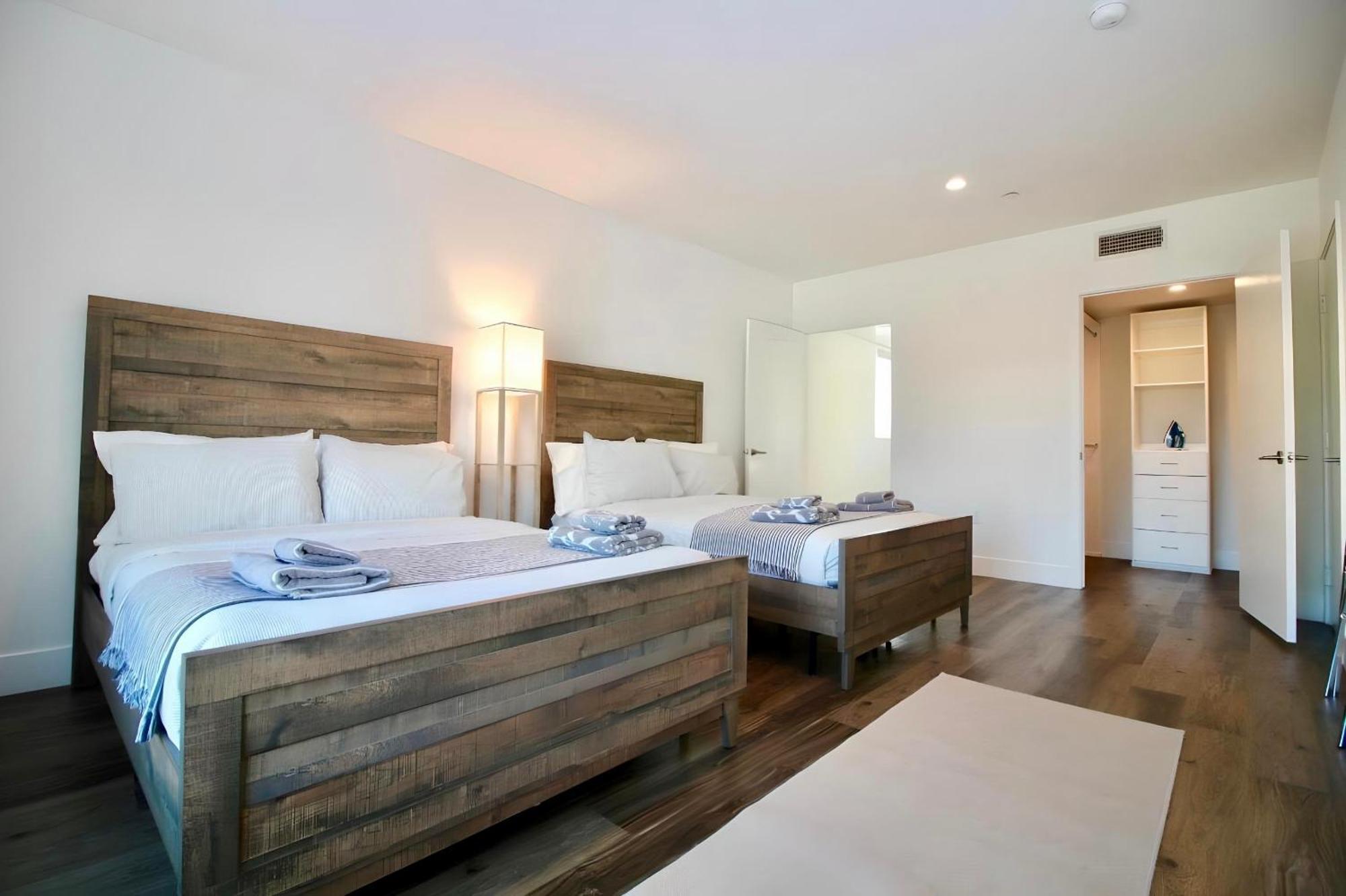 Los Angeles Premium Suites With Free Parking Ngoại thất bức ảnh